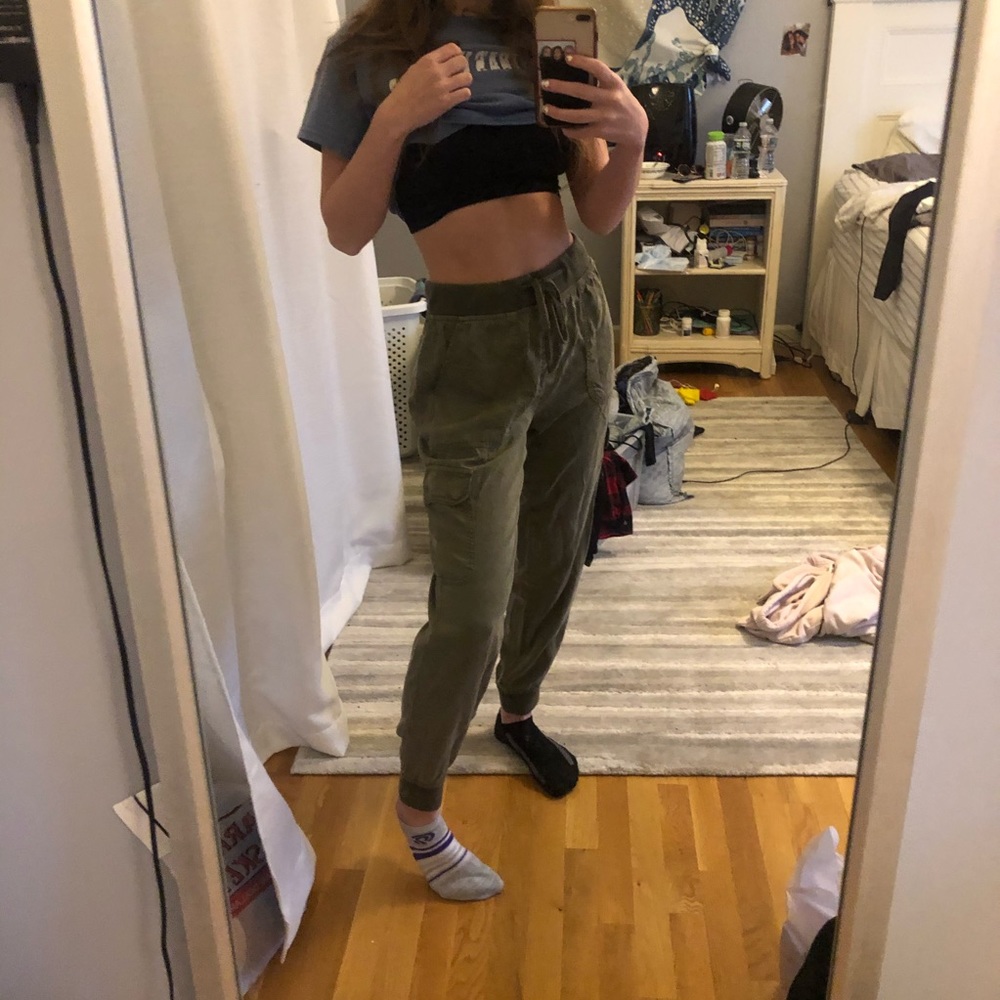 cargo jogger NEW WITH TAGS